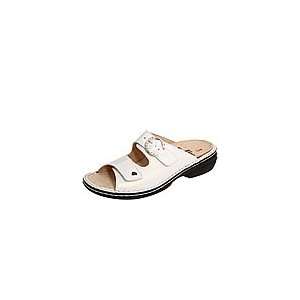  Finn Comfort   Mumbai   82556 (White)   Footwear Sports 