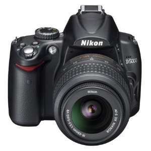  Nikon D5000 12.3 megapixel DX format CMOS image sensor 