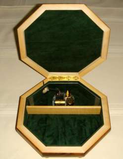 SORRENTO Octagonal Inlay Music Jewelry Box ITALY REUGE  