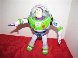   EDITION TALKING BUZZ LIGHTYEAR ACTION FIGURE TOY STORY UTILITY BELT