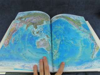 Readers Digest Atlas Of The World Oversized HC Book  